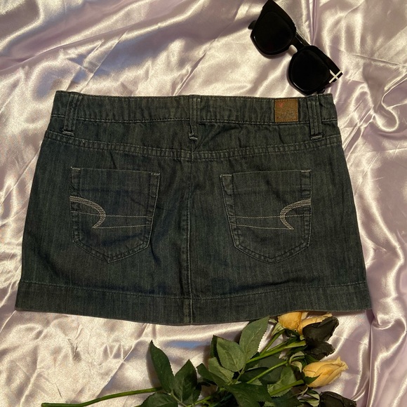 American Eagle mini skirt.Size - 32. - Picture 5 of 5